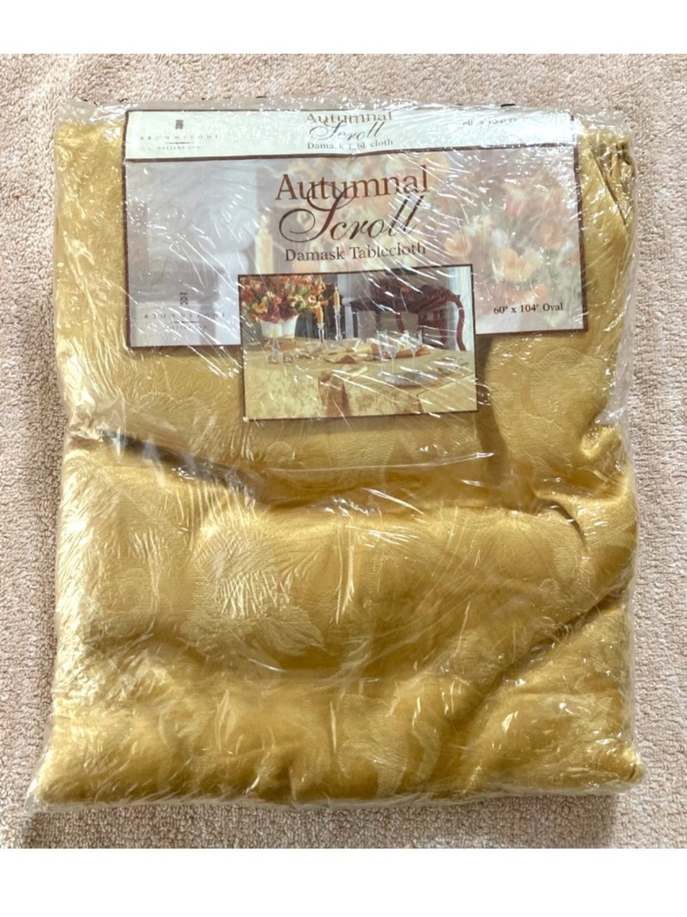 Autumnal Scroll Demask Tablecloth Oval Shape WHEAT Holiday Fall Winter 60”x104”